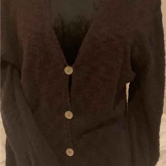 WOMENSWEAR NOMADIC TRACK PURPLE BUTTON DOWN SWEATER. GOOD CONDITION. SIZE XL - Picture 1 of 15